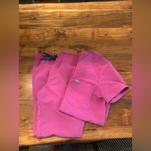 Figs Ultra Rose scrubs